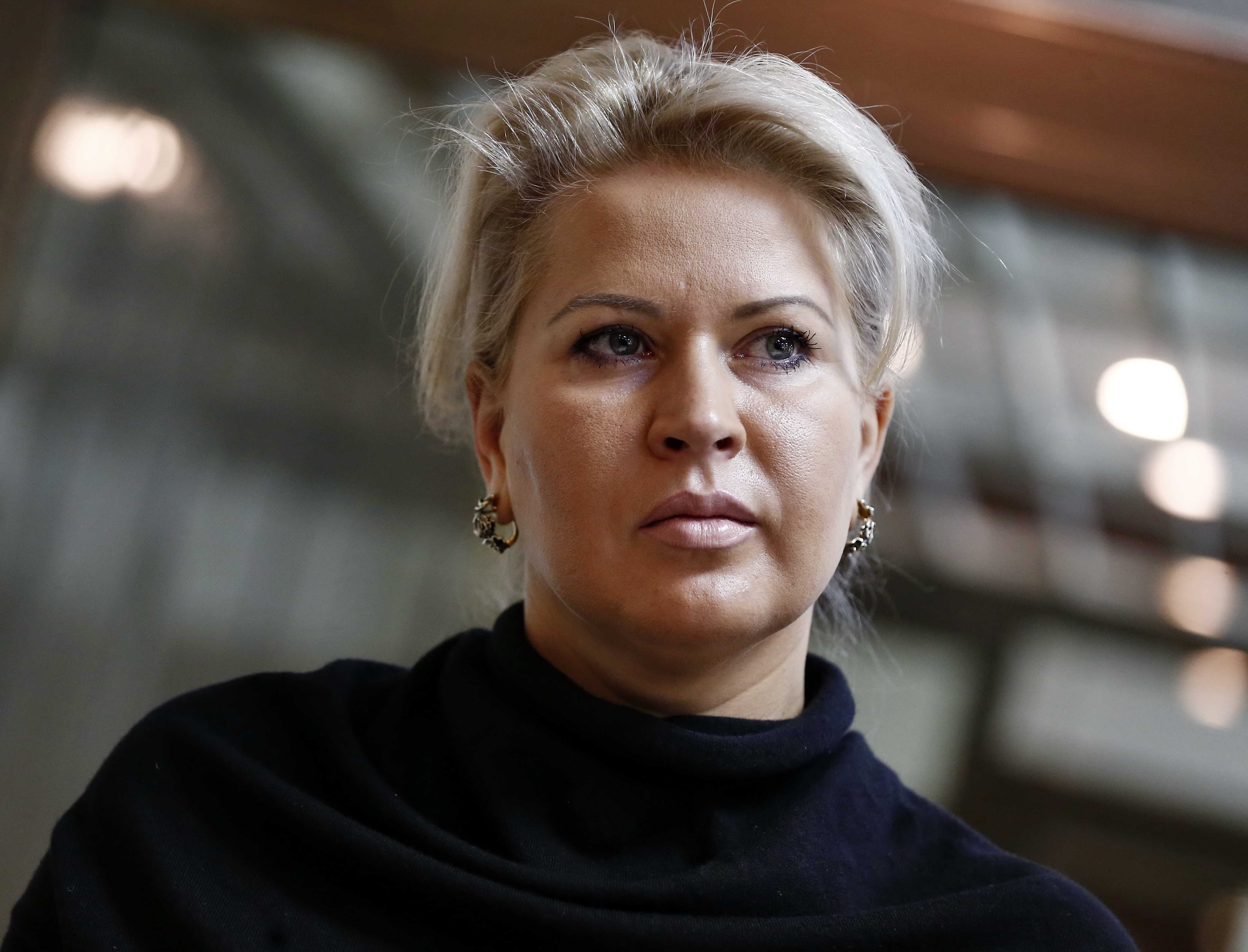 Расследование: действительно ли Светлана Медведева является двоюродной сестрой Евгении Васильевой, обвиняемой в хищении средств в Оборонсервисе