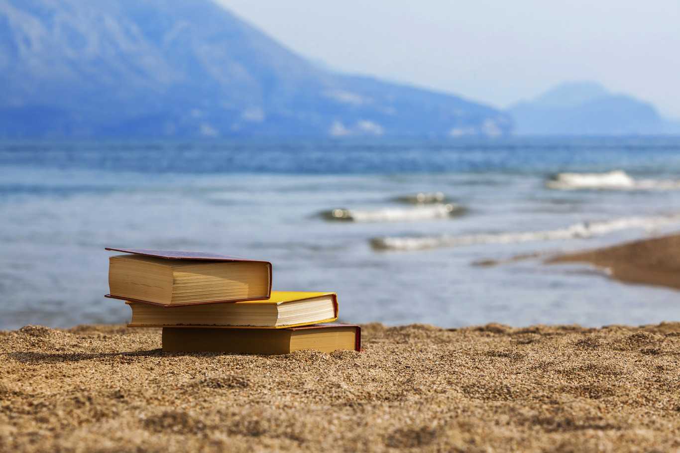 10 книг, идеальных для отпуска: список, краткое описание