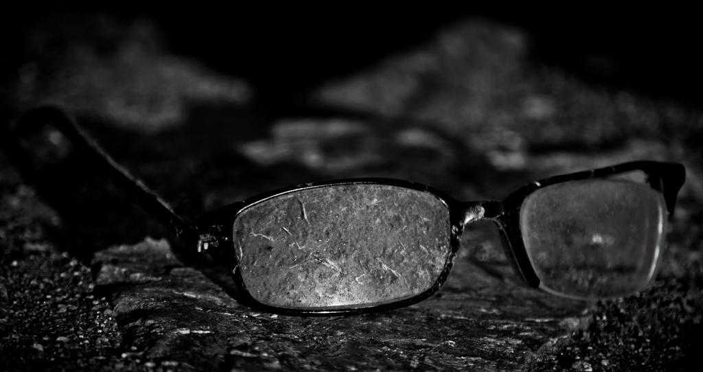 Сонник: очки — к чему снятся